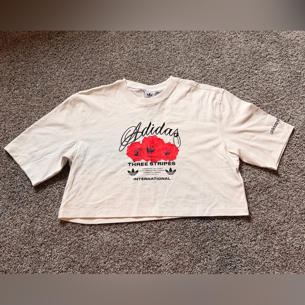 NWT - Adidas Originals Cream White Flower Crop Tee with Red Rose Design